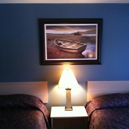 The Walla Walla Inn Rainy River Exteriér fotografie